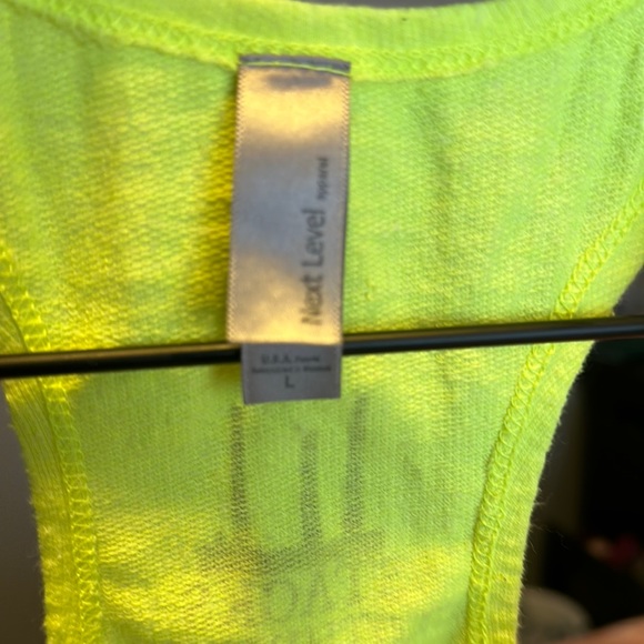 Neon Montana go camp. Tank - Picture 3 of 3